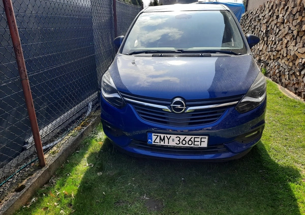 Opel Zafira cena 54900 przebieg: 199000, rok produkcji 2019 z Dębno małe 191